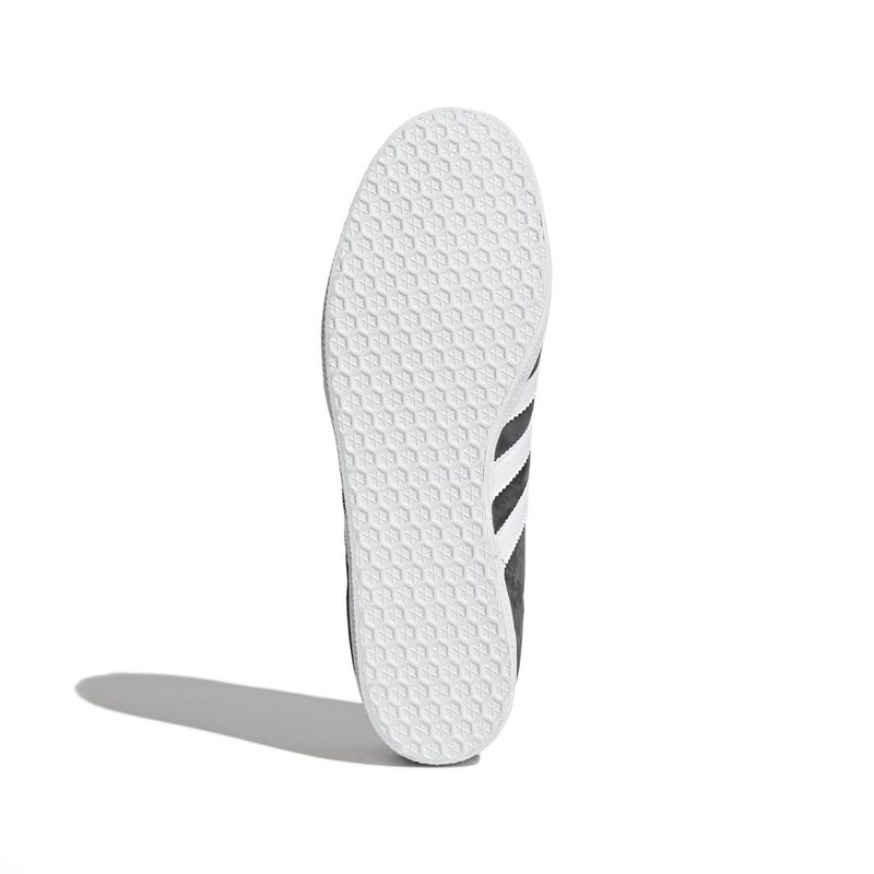 6BB5480-000-4.jpg