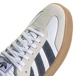 6JQ7440-000-7.jpg