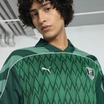 63009660-000-6.jpg